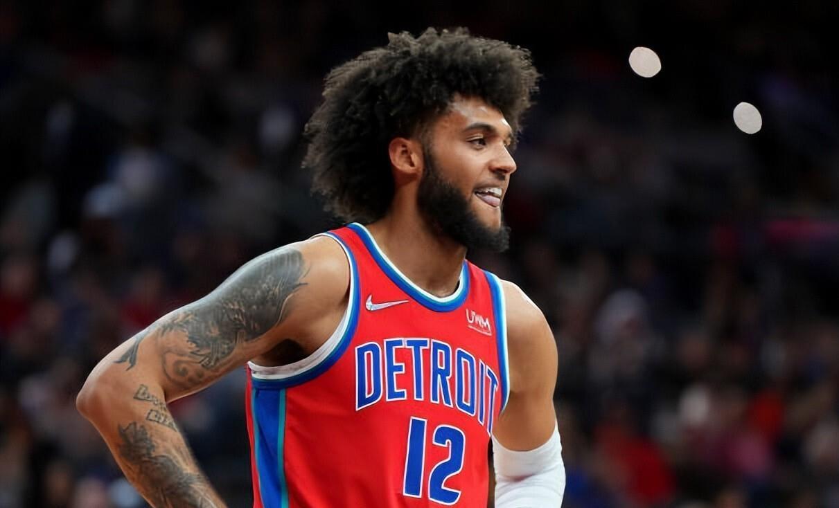 包含NBA季后赛赛程吃紧；菲尼克斯太阳国际比赛日内部沟通；更衣室稳定；心理建设被强调的词条江南网页版