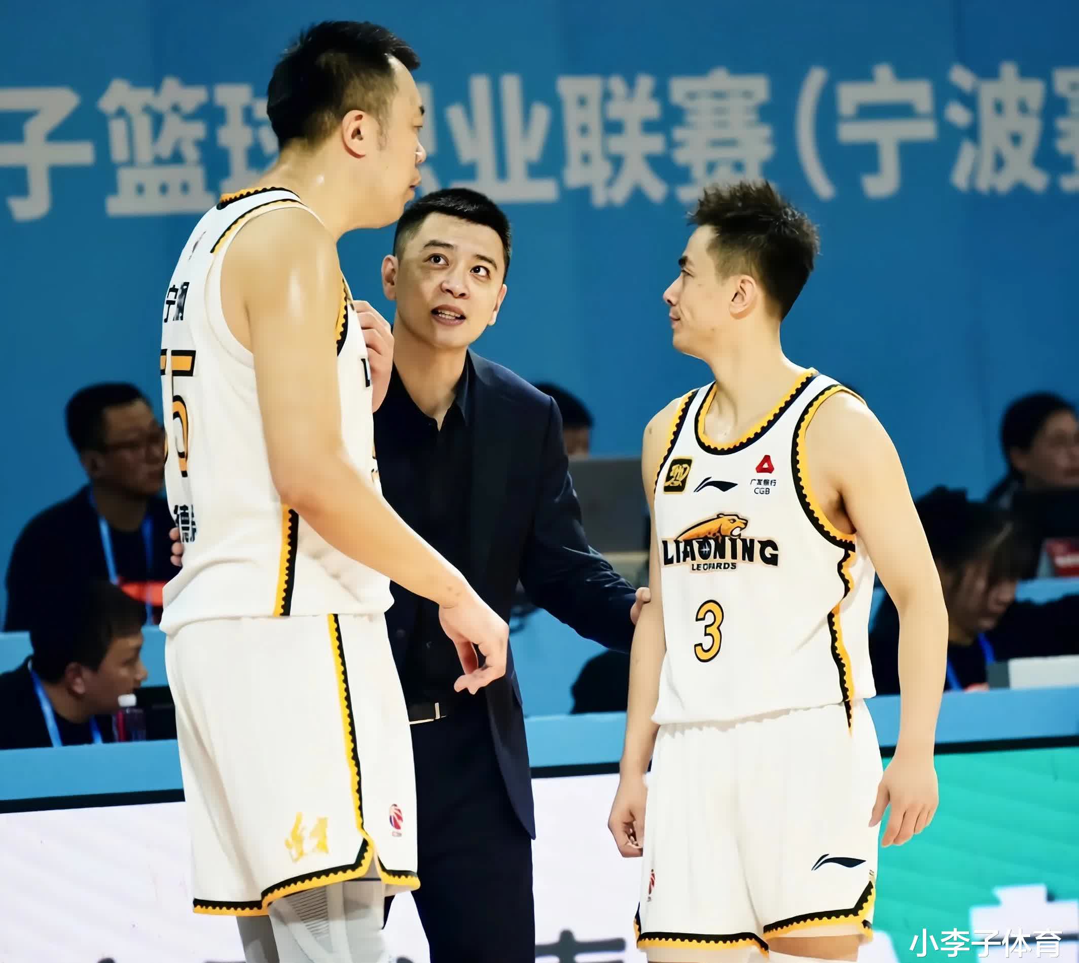 包含关键时刻NBA常规赛传出新动向，深圳男篮再遭质疑，管理层表态——媒体盛赞，球队文化再被提及的词条