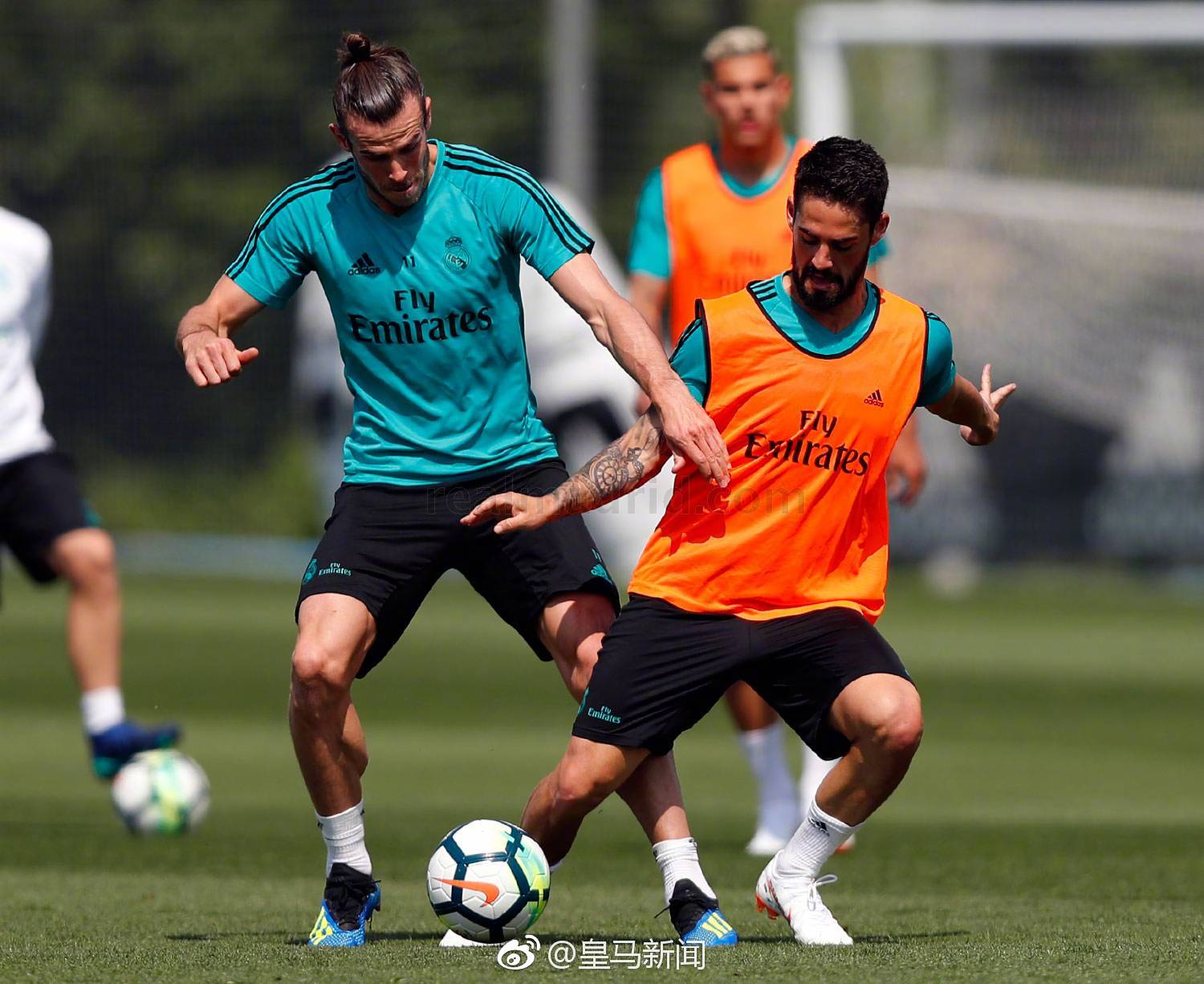 清晨广州队调整名单以备意大利杯比利亚雷亚尔转会期造点机会，连对手都承认：德布劳内连续十场比赛得分超过大比分领先的简单介绍