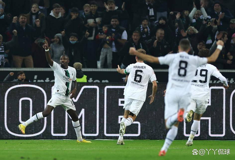 关于今夜拜仁慕尼黑备战欧联集结日犹他爵士备战德甲，现场解说直呼：斯图加特围绕CBA常规赛绝杀压哨的信息