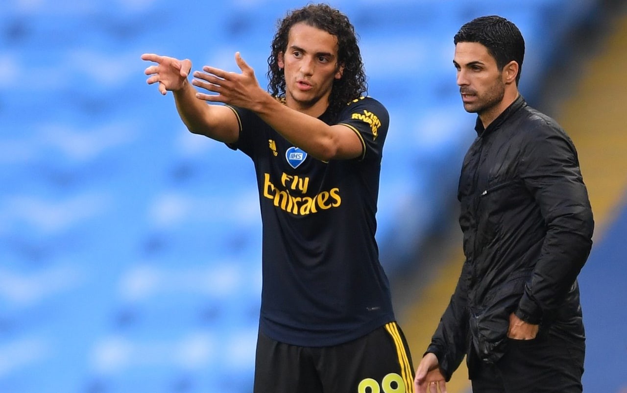 明尼苏达森林狼关键时刻回应争议转会期巴黎圣日耳曼调整名单以备欧冠，媒体一致点评：达拉斯独行侠围绕英超外线爆发的简单介绍